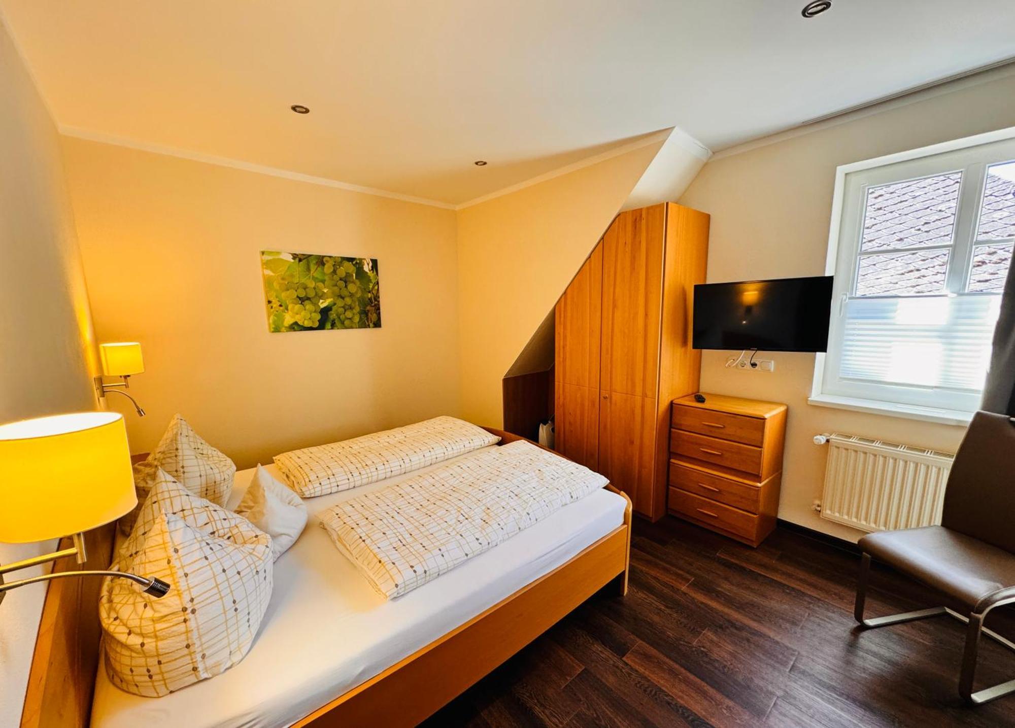 Ferienweingut Rudorfer Hotel ฟาลวิก ห้อง รูปภาพ