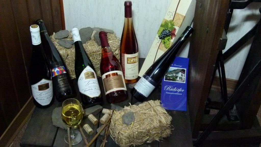 Ferienweingut Rudorfer Hotel ฟาลวิก ภายนอก รูปภาพ